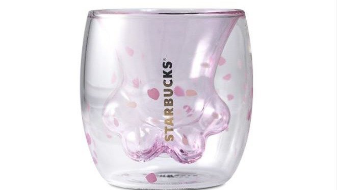 Starbucks fans fight over limited edition ‘cat paw cups’ in China